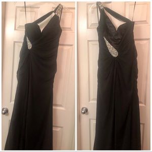 One-Shoulder Black Slit Dress